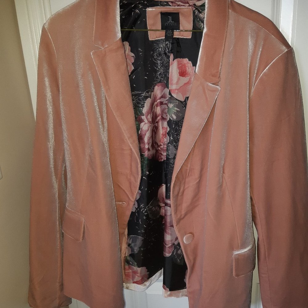 Womans blush coloured velvet blazer